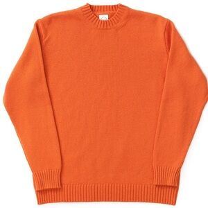 Country of Origin 100% Lambswool Orange Sweater - Medium